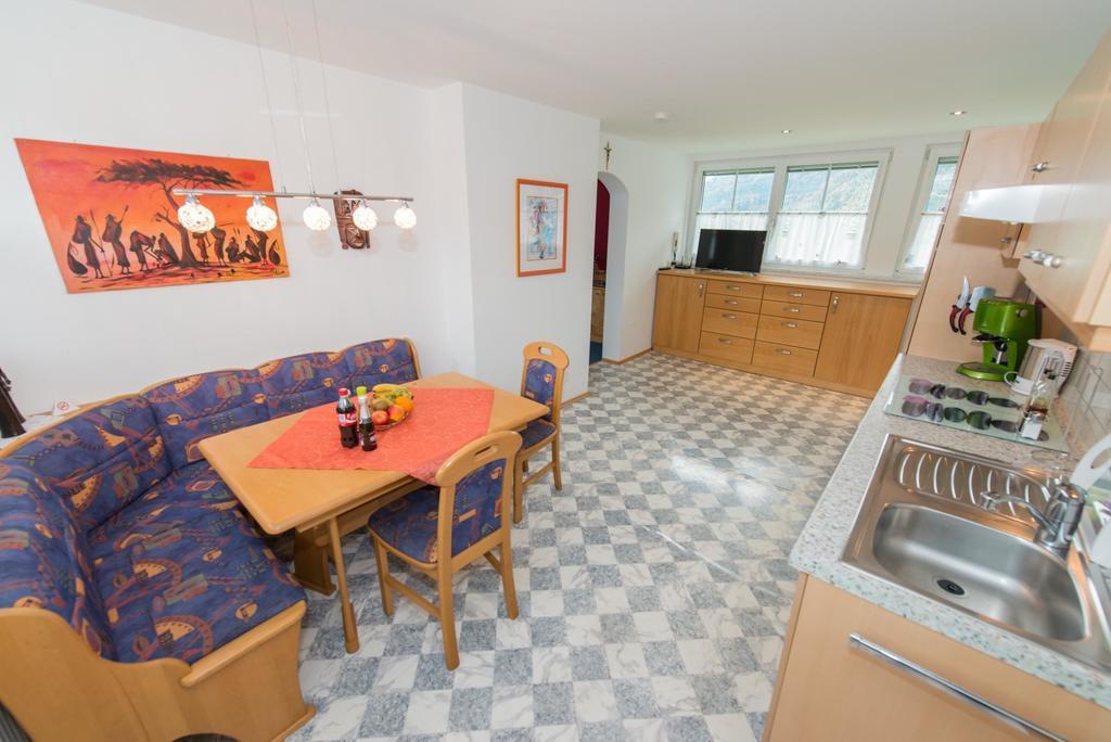 Fewo Steiner Tröpolach Habitación foto